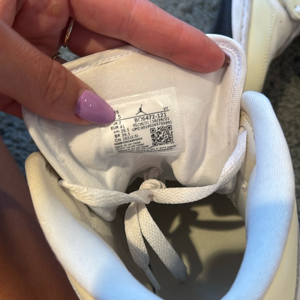 Nike Air Jordan 1 Mid Coconut Milk - Picture 6 of 6
